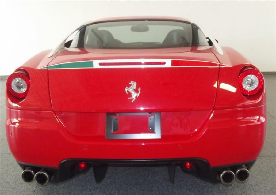  Ferrari 599 GTB Fiorano 60 F1 Edition 2011 года  (фото 7 из 17)